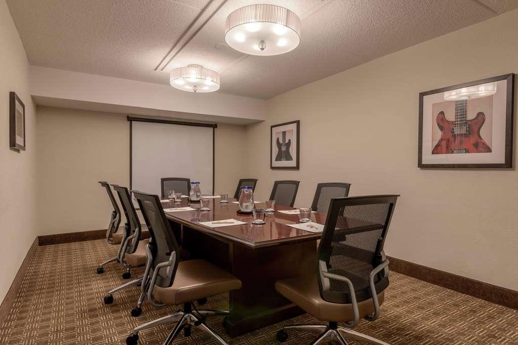 Doubletree Suites By Hilton Nashville Airport Удобства фото