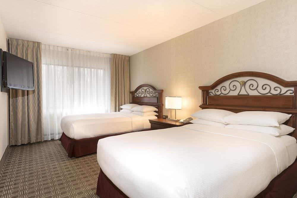 Doubletree Suites By Hilton Nashville Airport Экстерьер фото