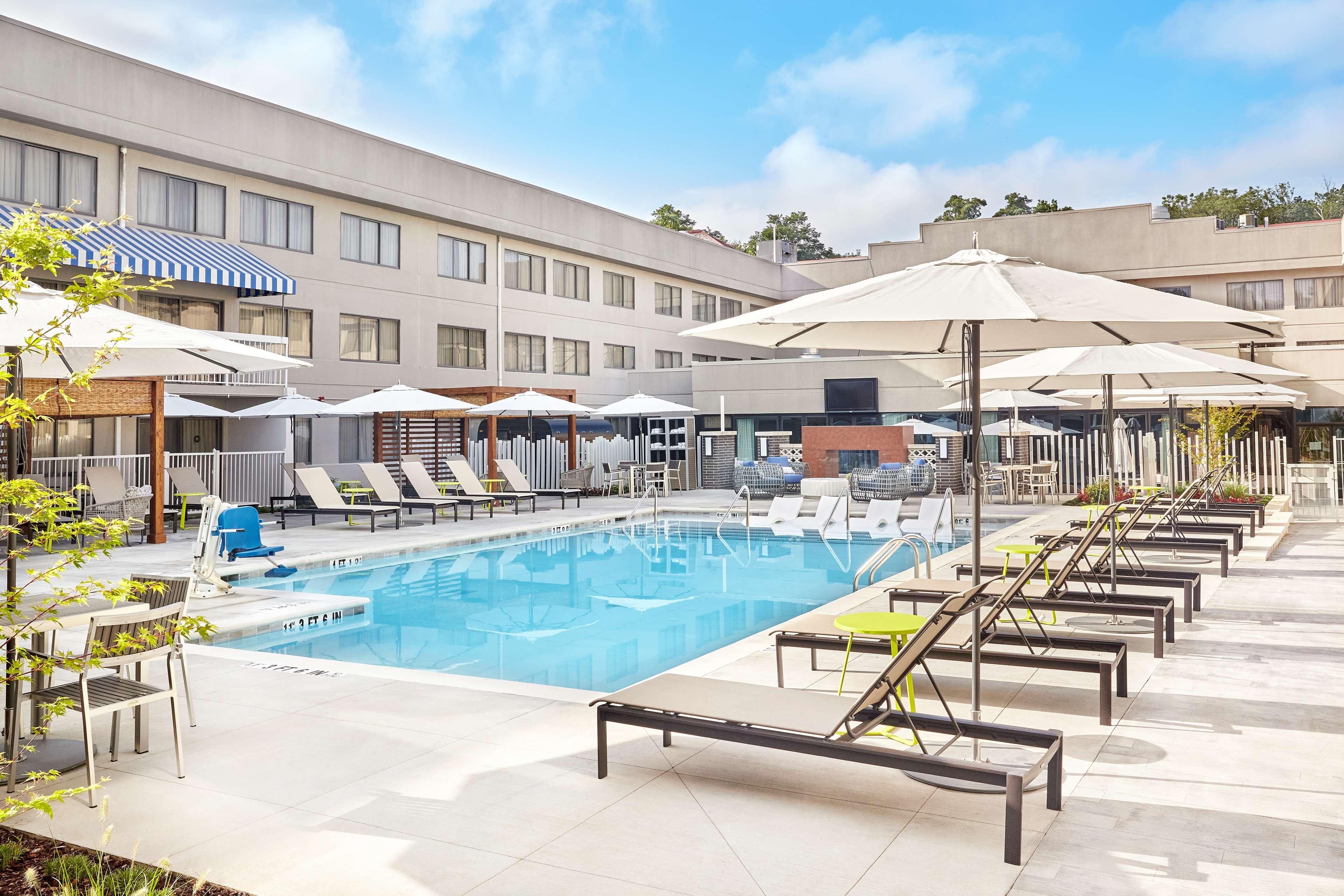 Doubletree Suites By Hilton Nashville Airport Экстерьер фото