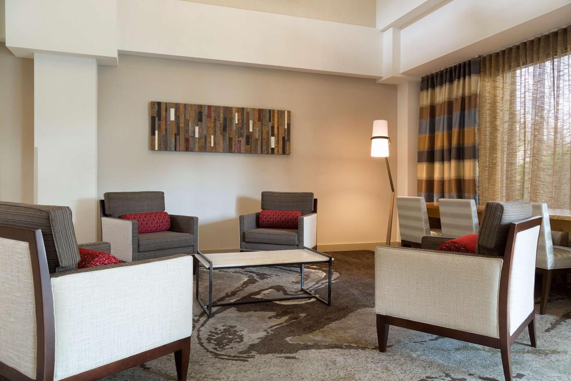 Doubletree Suites By Hilton Nashville Airport Экстерьер фото